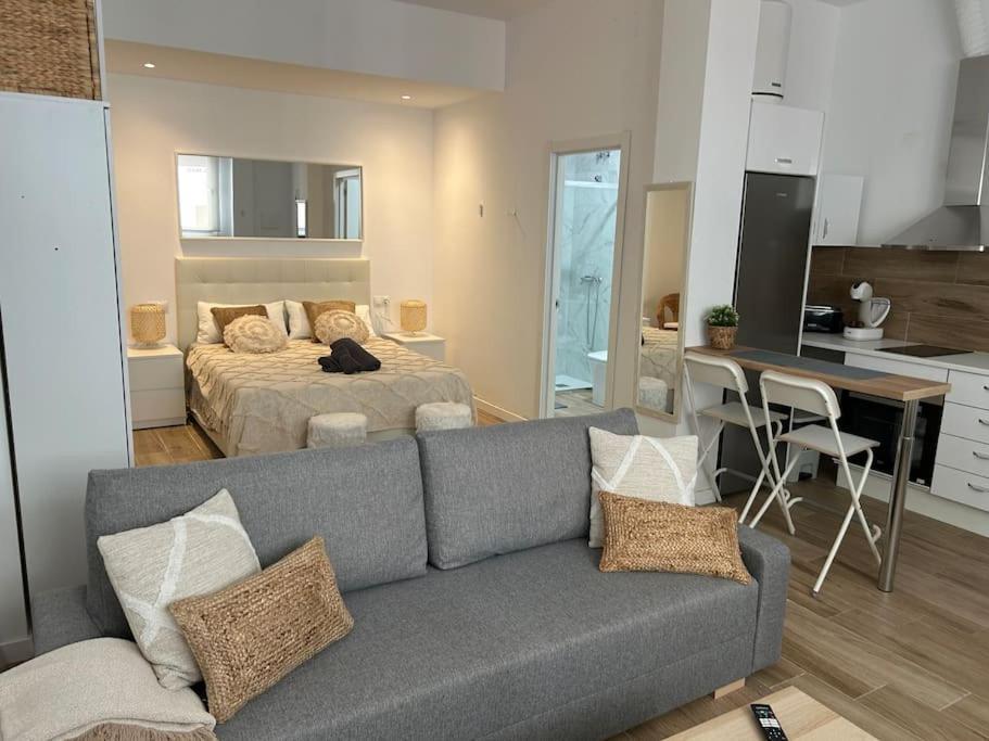 Estudio Carretera Cadiz Málaga Eksteriør billede